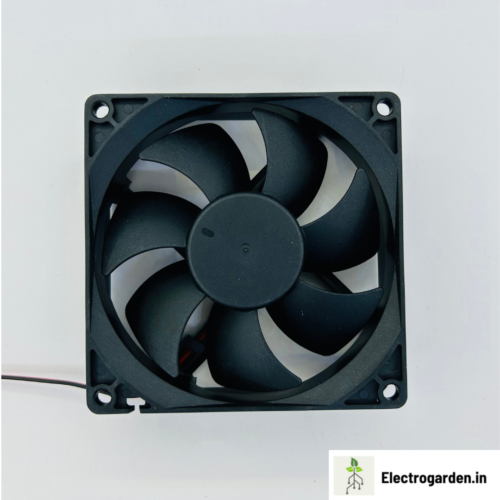 24V brushless DC exhaust fan 92x92x25mm trader supplying cooling fans in Uttar Pradesh, Punjab, Haryana and Himachal Pradesh
